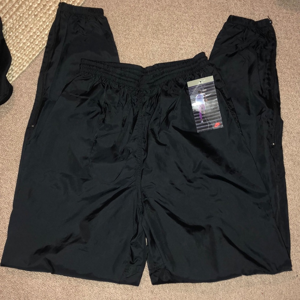 Nike Windbreaker Joggers